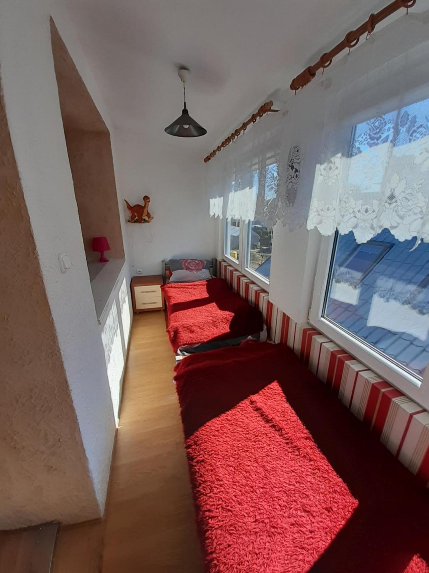 Wynajem Apartamentow I Pokoi. Ustronie Morskie Eksteriør billede